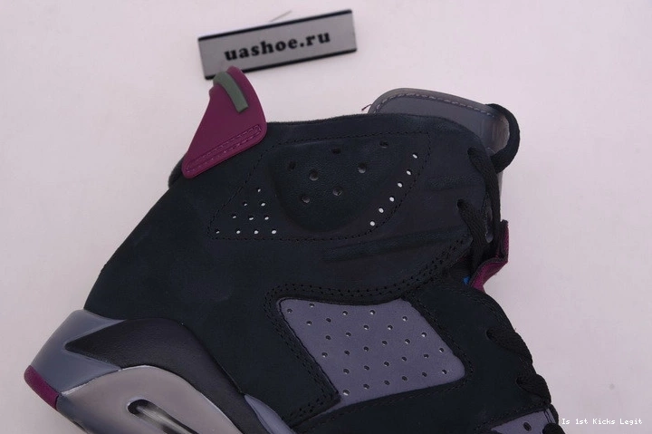 Jordan Bordeaux CT8529-063 Air 6 0302